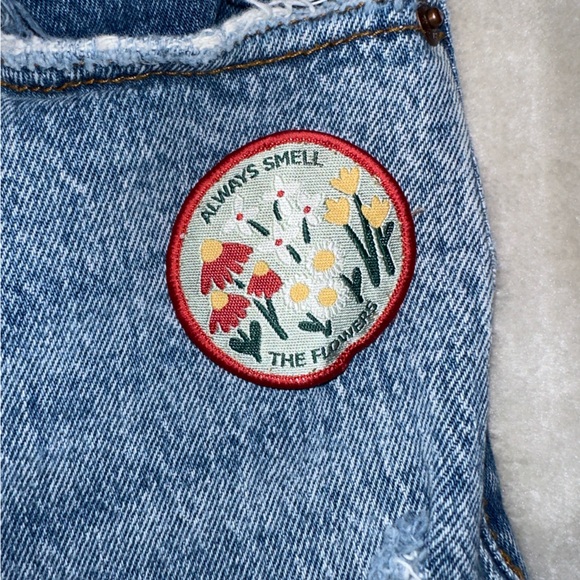 Abercrombie & Fitch High Rise Distressed Patch Straight Leg Denim Jeans Size 24 - Picture 9 of 13